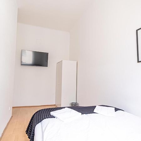 Sweet 3Br Shared Apt Near Wiener Stadthalle & Central 外观 照片